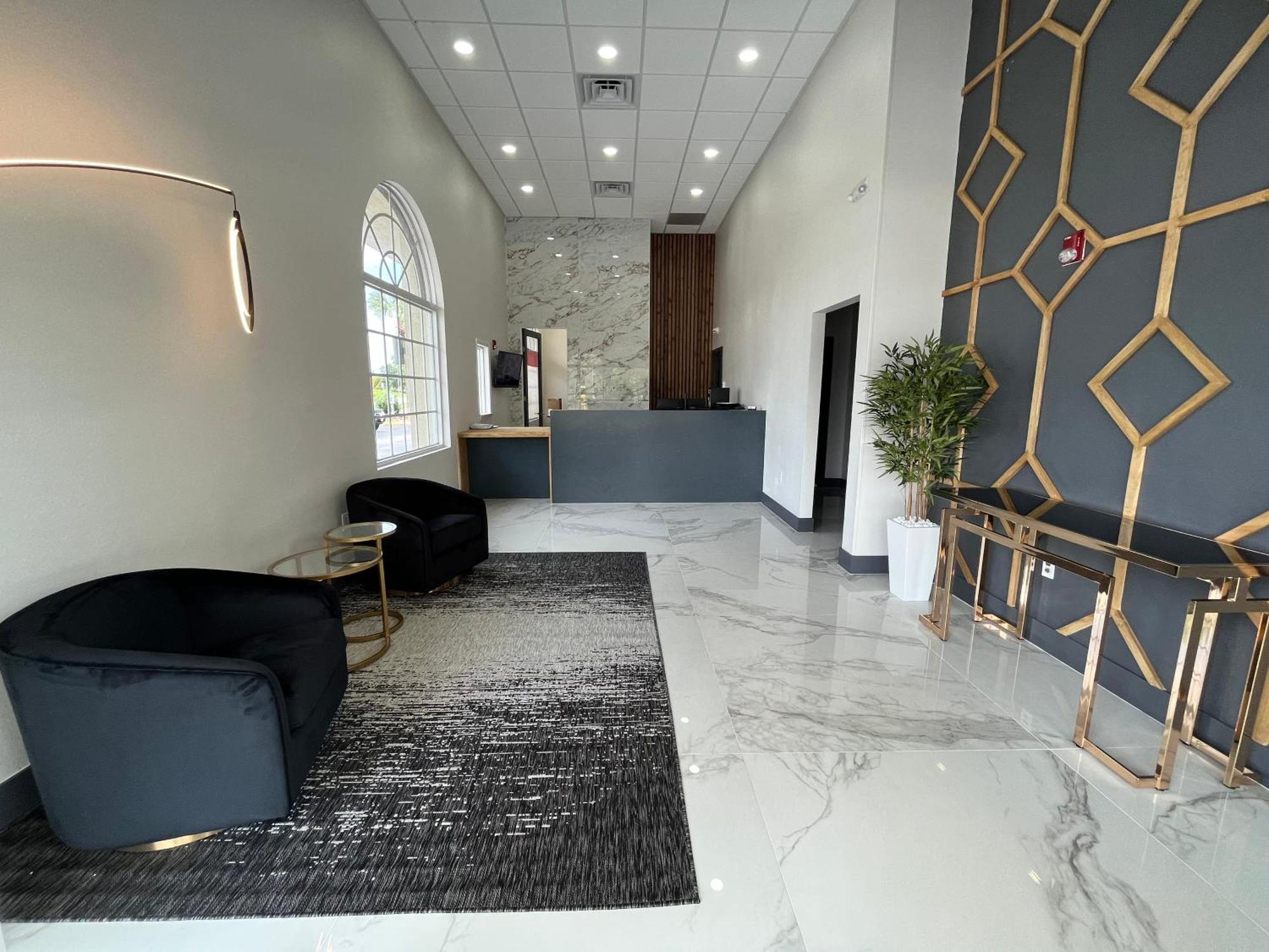Serena Inn Citrus Ridge Ngoại thất bức ảnh